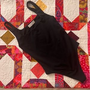 Contour Squareneck Bodysuit